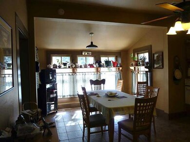 Breakfast Room.