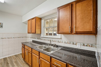 5418 Bradford Dr, Dallas, TX 75235 - photo 5