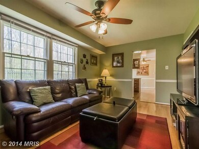 13159 Madonna Ln, Fairfax, VA 22033 - photo 3