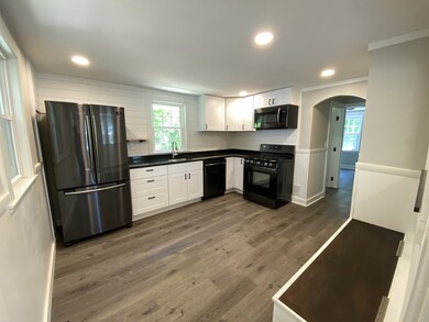 656 Front St, Weymouth, MA 02188 - photo 2