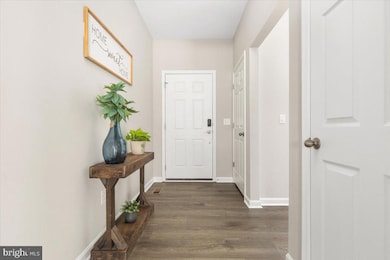 890 Shadows Dr, Front Royal, VA 22630 - photo 2