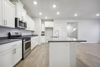 4026 SW Quartz Ave unit Homesite 29, Redmond, OR 97756 - photo 5