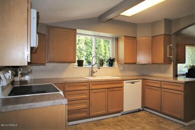 4 Spacious Kitchen