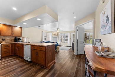 DDOWELL-00402