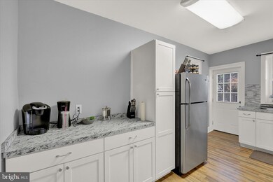 212 W 4th St, Waynesboro, PA 17268 - photo 7