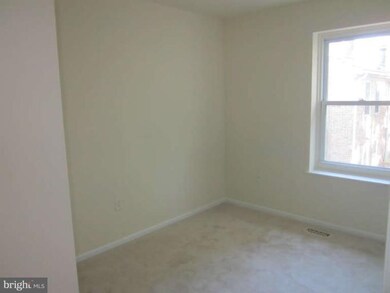 9126 Lambskin Ln, Columbia, MD 21045 - photo 4