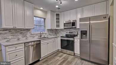 15315 Blacksmith Terrace, Woodbridge, VA 22191 - photo 7