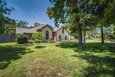 121 Autumn Lake Dr, Lufkin, TX 75904 - photo 3