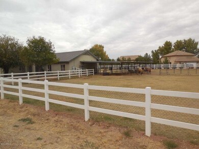 18714 W Elm St, Litchfield Park, AZ 85340 - photo 5