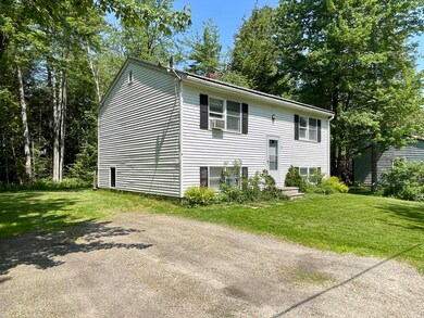 23 Forest Dr, Topsham, ME 04086 - photo 2