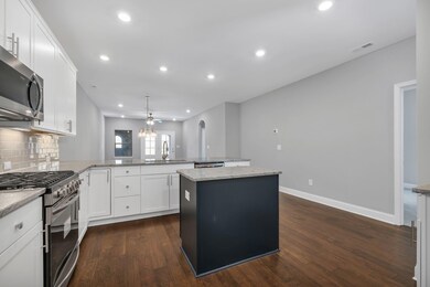 BW60 Kitchen with Island