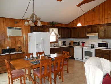 49 Ash Dr, Jim Thorpe, PA 18229 - photo 7