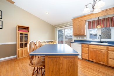 127 Curtiss St, Bristol, CT 06010 - photo 6