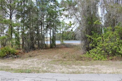 475 Burrstone Dr, Lehigh Acres, FL 33974 - photo 4