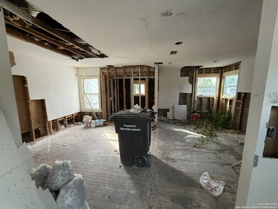934 Schley Ave, San Antonio, TX 78210 - photo 4