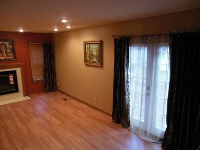 1208 Ardmore Dr, Naperville, IL 60540 - photo 4