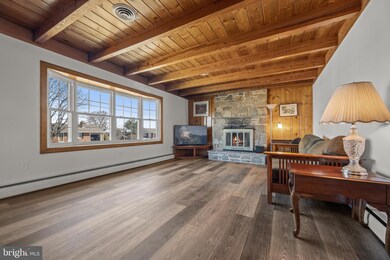 335 Hook Rd, Westminster, MD 21157 - photo 5