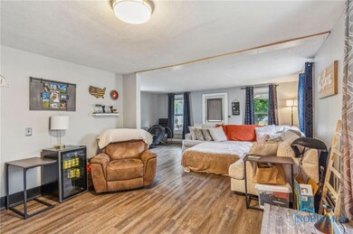 435 Toledo St, Elmore, OH 43416 - photo 4