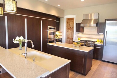 19304 Eaton Ln, Bend, OR 97702 - photo 3