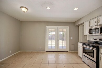 1133 E Glade Cir - Mesa, AZ 85204 (3)