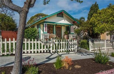 Drought tolerant landscaping with automatic sprink