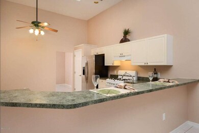 lowellkitchen3