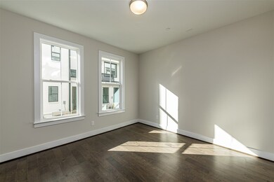 1611 Draper View Loop unit 103, Raleigh, NC 27608 - photo 2