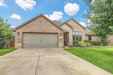 1116 Little John Dr, Fort Worth, TX 76179 - photo 2