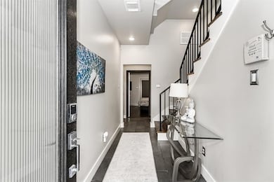 1608 W Webster St unit B, Houston, TX 77019 - photo 6