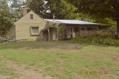 314 Hutchins Pond Rd, Effingham, NH 03882 - photo 2