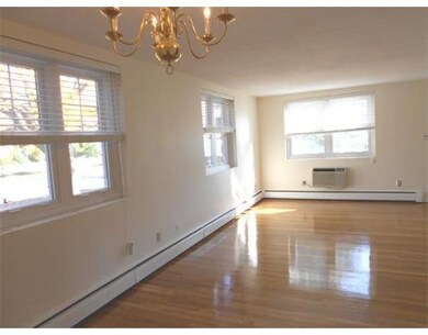 70 Emerson Gardens unit 70, Lexington, MA 02420 - photo 6