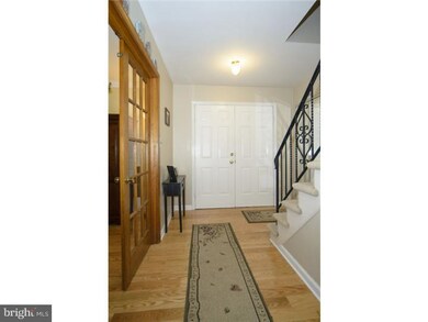 160 Hawthorne Ln, Phoenixville, PA 19460 - photo 3