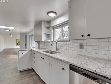 1612 Poplar St, Forest Grove, OR 97116 - photo 5