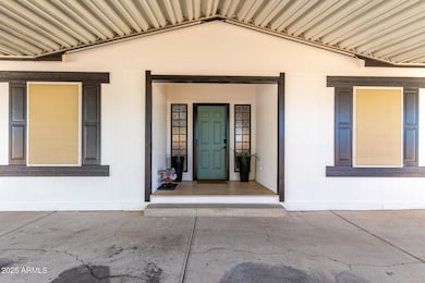 9460 E Escondido Ave, Mesa, AZ 85208 - photo 3