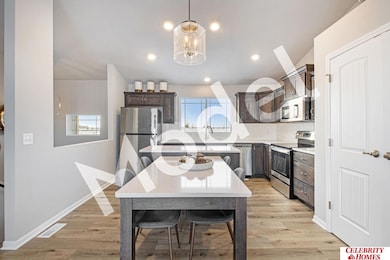 8017 N 113 St, Omaha, NE 68111 - photo 5