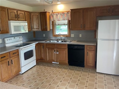 1309 De Kalb Dr, Cameron, MO 64429 - photo 7