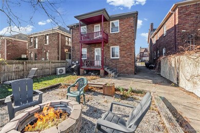 17560 Stoepel St, Detroit, MI 48221 - photo 4