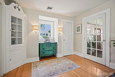 386 Franklin Rd, North Brunswick, NJ 08902 - photo 5