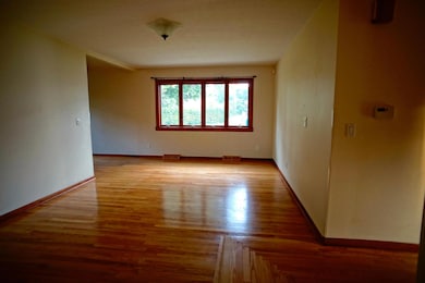 5560 Millington Rd, Columbus, OH 43235 - photo 7