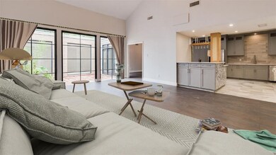 10130 Valley Forge Dr, Houston, TX 77042 - photo 2