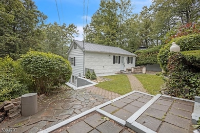 6 Redmans Dr, Oak Ridge, NJ 07438 - photo 2