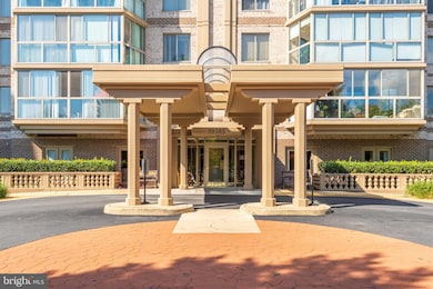 Riverbend at Lansdowne Woods unit 907, Leesburg, VA 20176 - photo 4