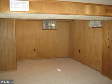 4300 Joplin Dr, Rockville, MD 20853 - photo 4