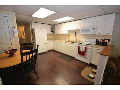 148 Buxton School Rd unit 3 Road, Weare, NH 03281 - photo 3