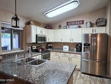 kitchen-003