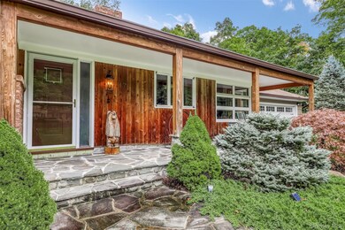 47 Mayer Dr, Suffern, NY 10901 - photo 4