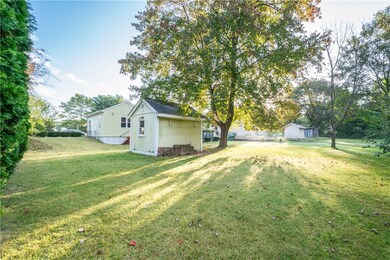 499 Mendon Rd, Attleboro, MA 02703 - photo 4