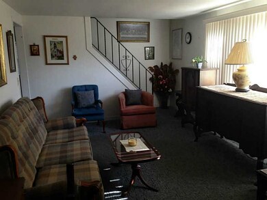 22 Philmont Ave, Cranston, RI 02910 - photo 3