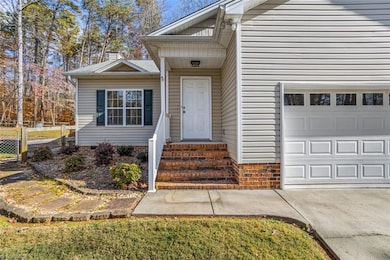 1405 Pratt Rd, Pinnacle, NC 27043 - photo 4