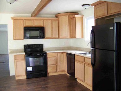 18 Sherman Ave, Corinth, NY 12822 - photo 5